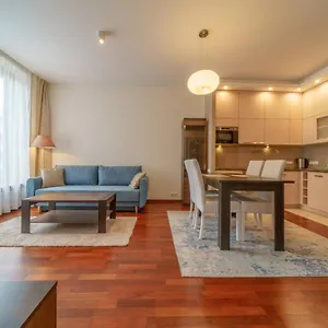 Apartament Bright And Charming- Golden Apartment- Center&s2a, Warszawa